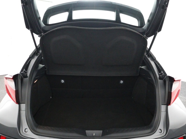 Toyota C-HR - 2.0 Hybrid Dynamic