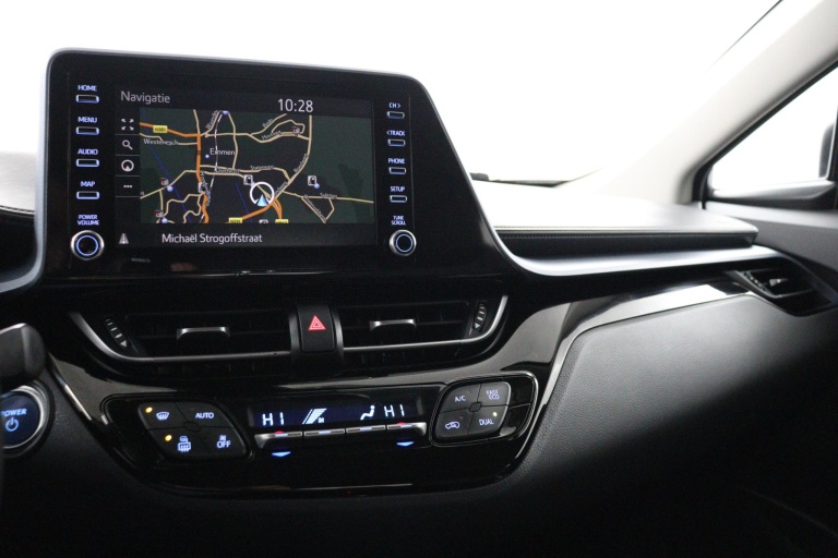 Toyota C-HR - 2.0 Hybrid Dynamic 27