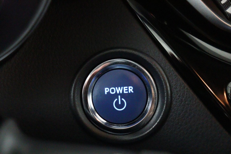 Toyota C-HR - 2.0 Hybrid Dynamic 38