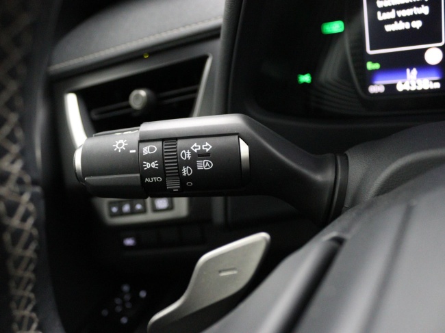 Lexus UX - 300e Business 54 kWh