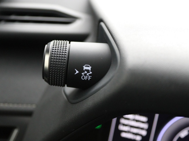 Lexus UX - 300e Business 54 kWh