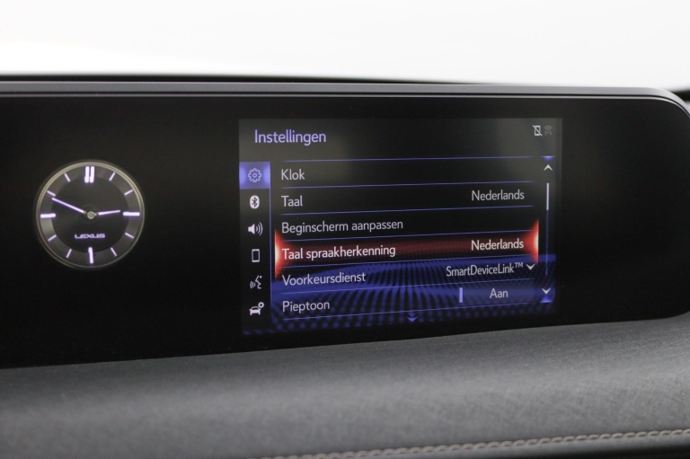 Lexus UX - 300e Business 54 kWh 44