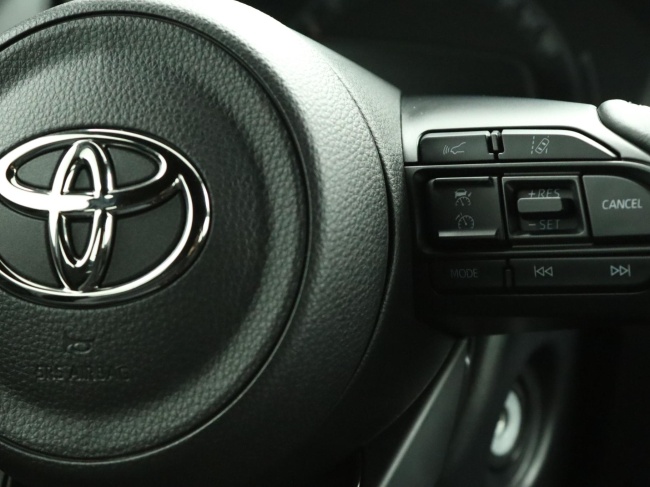 Toyota Aygo X - 1.0 VVT-i MT Play