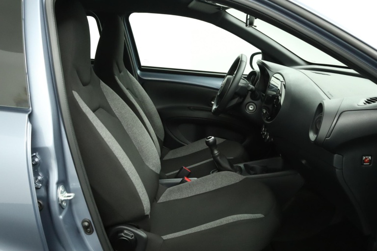 Toyota Aygo X - 1.0 VVT-i MT Play 22