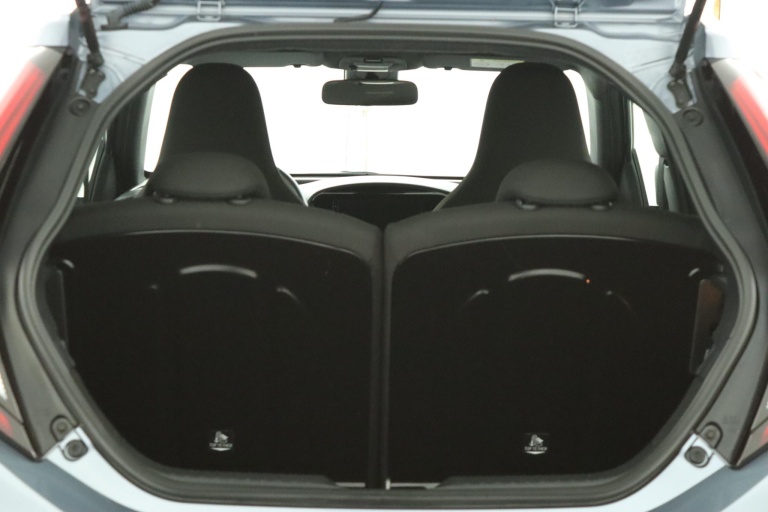 Toyota Aygo X - 1.0 VVT-i MT Play 24