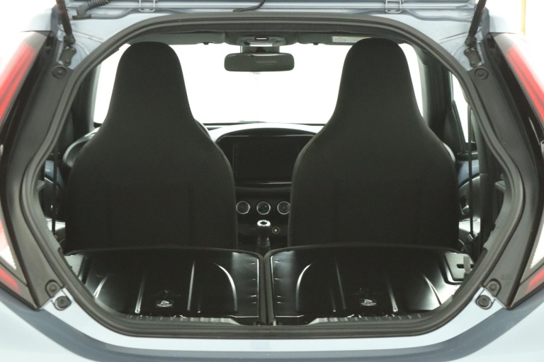 Toyota Aygo X - 1.0 VVT-i MT Play 26