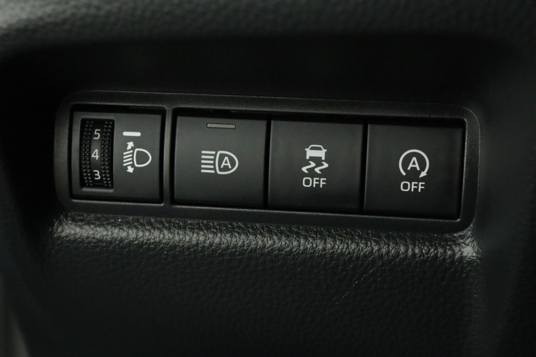 Toyota Aygo X - 1.0 VVT-i MT Play 29