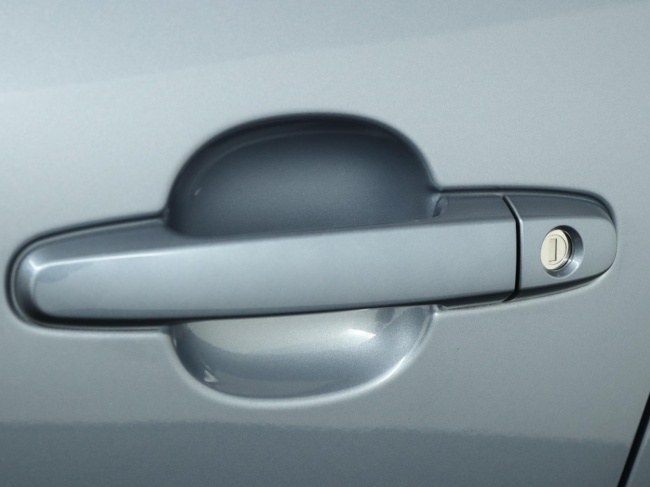 Toyota Aygo X - 1.0 VVT-i MT Play