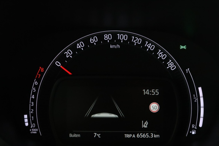 Toyota Aygo X - 1.0 VVT-i MT Play 44