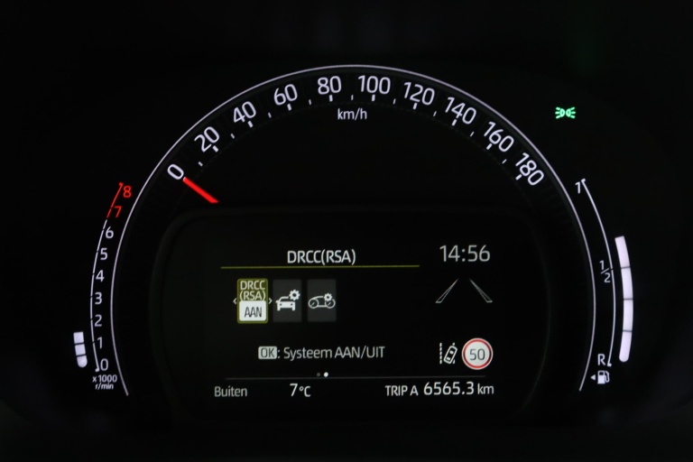 Toyota Aygo X - 1.0 VVT-i MT Play 48