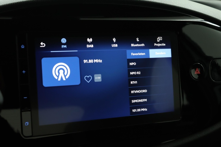 Toyota Aygo X - 1.0 VVT-i MT Play 8