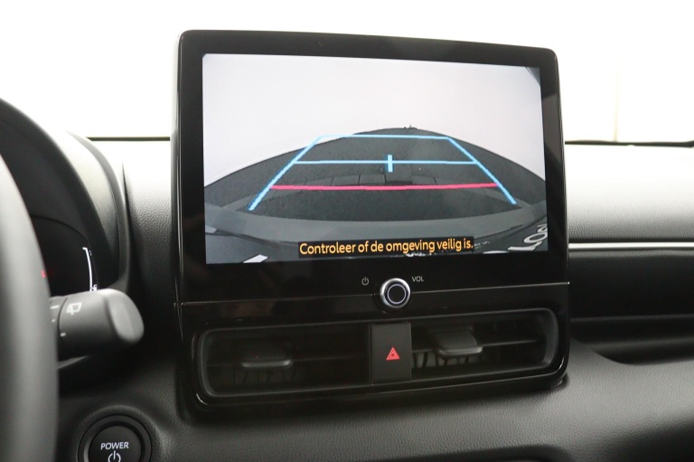 Toyota Yaris - 1.5 Hybrid 115 Dynamic 14