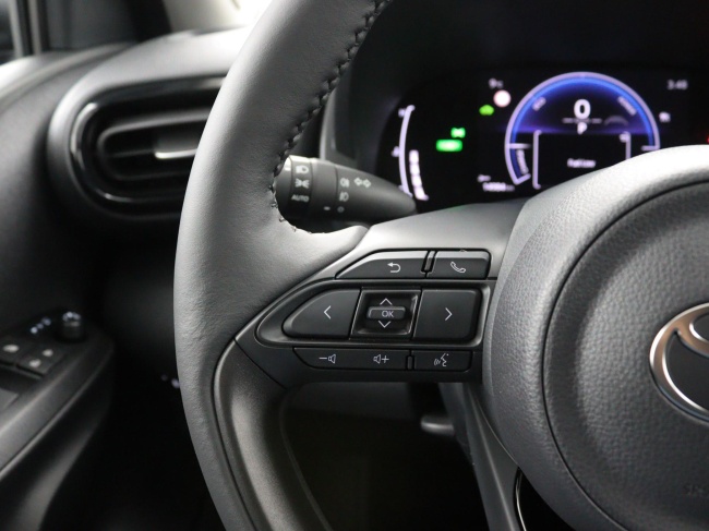 Toyota Yaris - 1.5 Hybrid 115 Dynamic