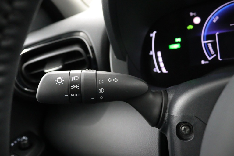 Toyota Yaris - 1.5 Hybrid 115 Dynamic 20