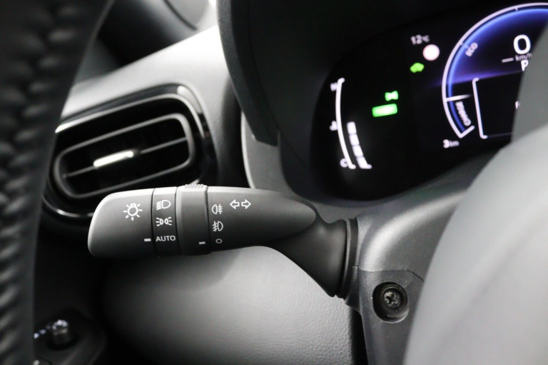 Toyota Yaris Cross - 1.5 Hybrid 115 Dynamic 20