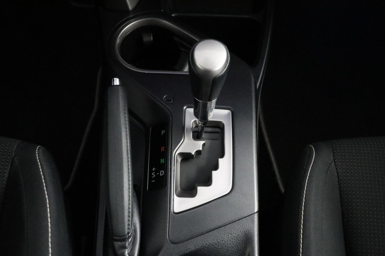 Toyota RAV4 - 2.5 Hybrid AWD Style 27