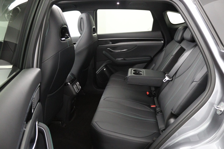 BYD SEAL U - Limited Edition 87 kWh 15