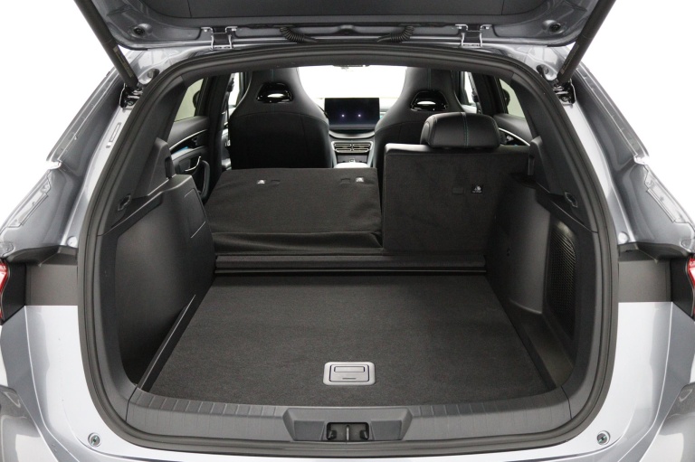 BYD SEAL U - Limited Edition 87 kWh 21