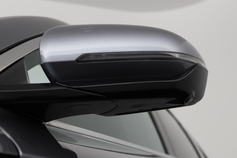 BYD SEAL U - Limited Edition 87 kWh 33