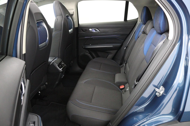 Lynk & Co 01 - 1.5 26