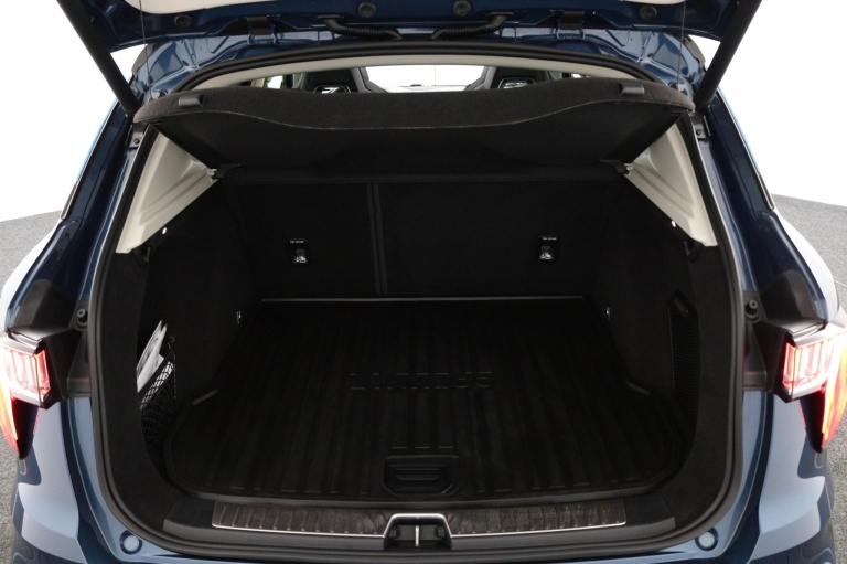 Lynk & Co 01 - 1.5 27