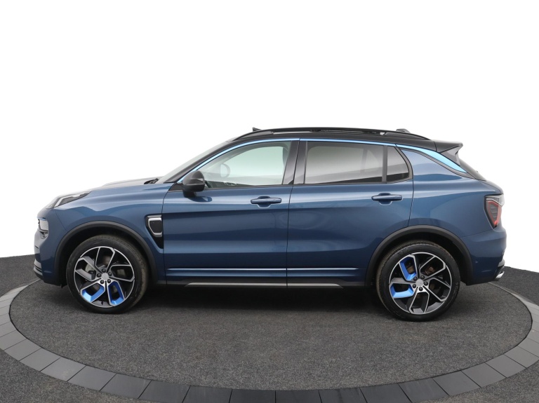 Lynk & Co 01 - 1.5 5