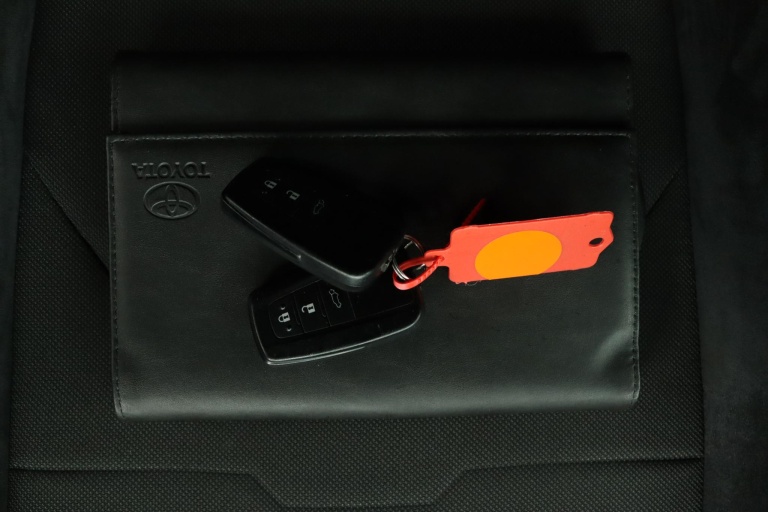 Toyota Corolla Touring Sports - 2.0 Hybrid Executive 11