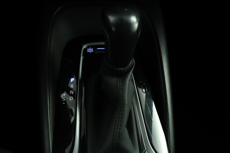 Toyota Corolla Touring Sports - 2.0 Hybrid Executive 27