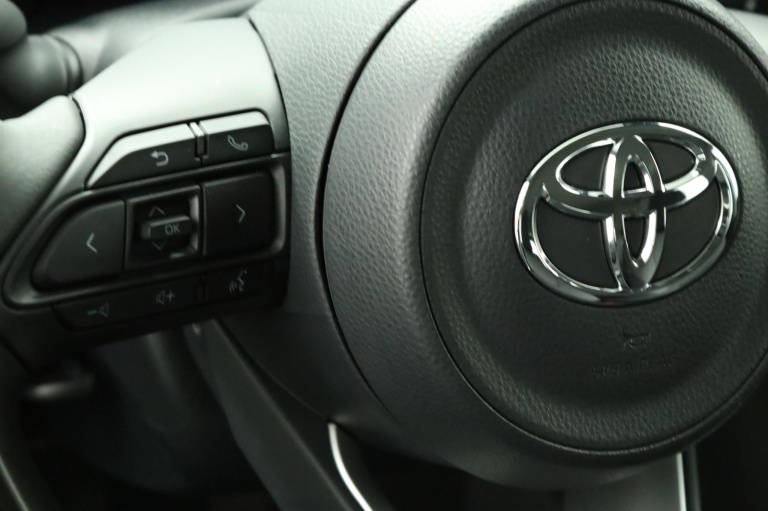 Toyota Yaris Cross - 1.5 Hybrid Active 19