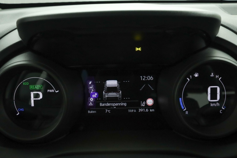 Toyota Yaris Cross - 1.5 Hybrid Active 48