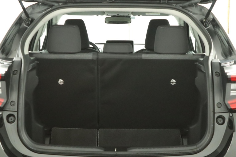 Toyota Yaris - 1.5 VVT-i Dynamic 24