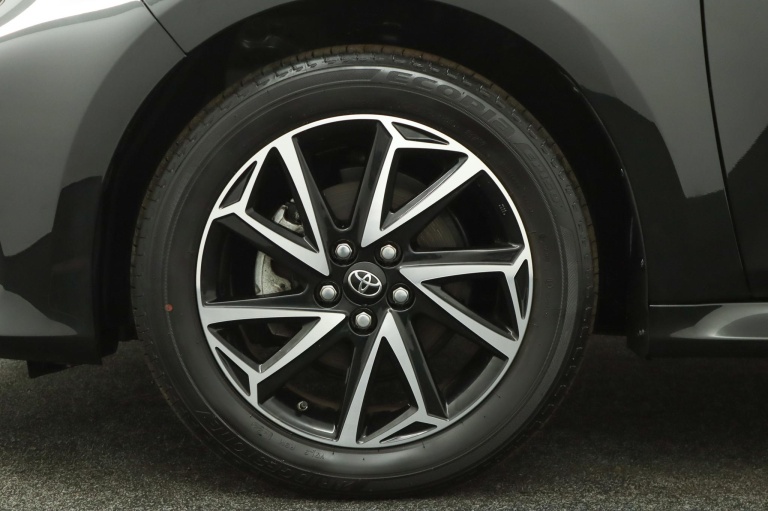 Toyota Yaris - 1.5 VVT-i Dynamic 38