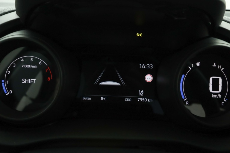 Toyota Yaris - 1.5 VVT-i Dynamic 43