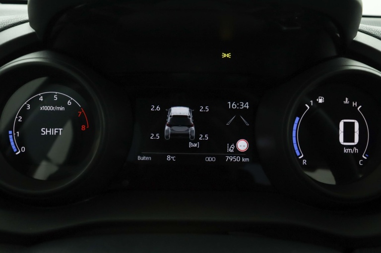 Toyota Yaris - 1.5 VVT-i Dynamic 46