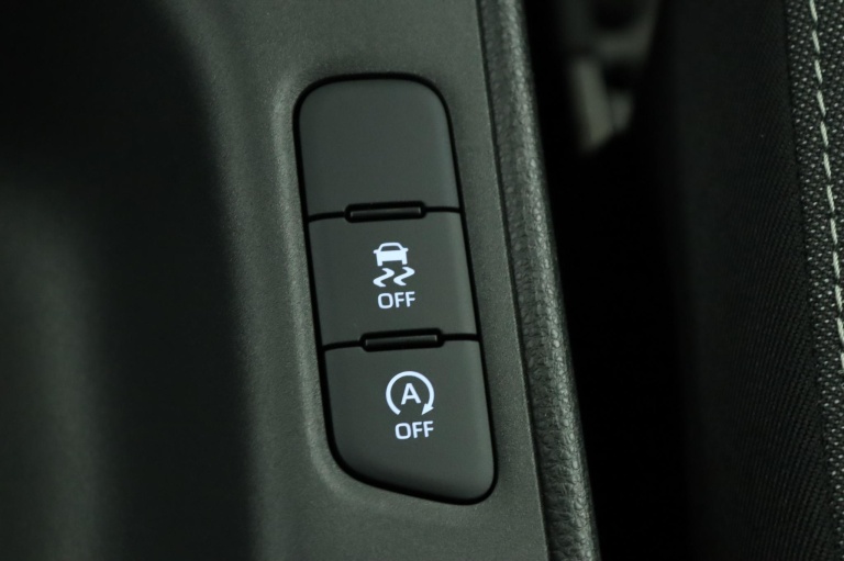 Toyota Yaris - 1.5 VVT-i Dynamic 57