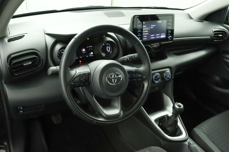 Toyota Yaris - 1.5 VVT-i Dynamic 60