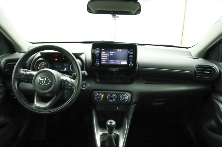 Toyota Yaris - 1.5 VVT-i Dynamic 61