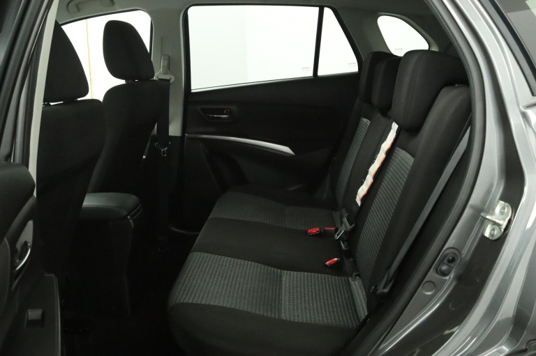 Suzuki S-Cross - 1.5 Hybrid Select 18