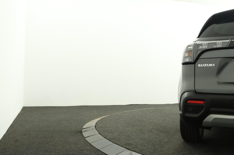 Suzuki S-Cross - 1.5 Hybrid Select 38