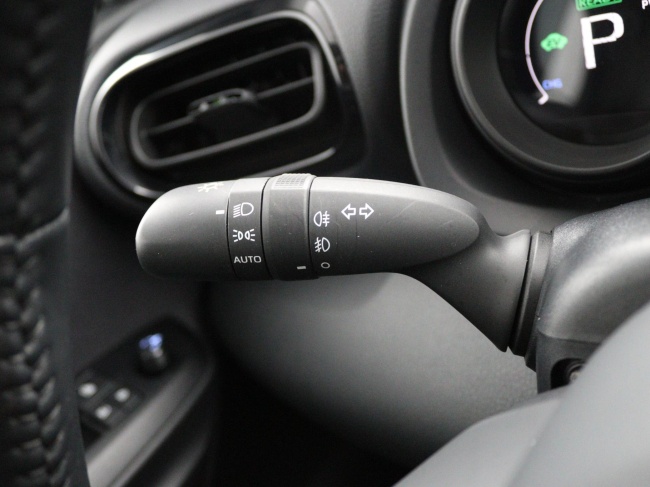 Toyota Yaris - 1.5 Hybrid Dynamic