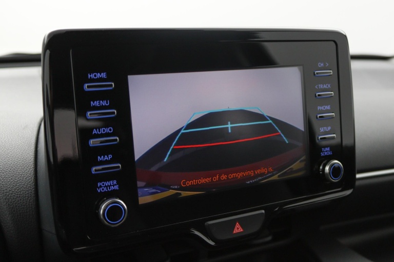 Toyota Yaris - 1.5 Hybrid Dynamic 9