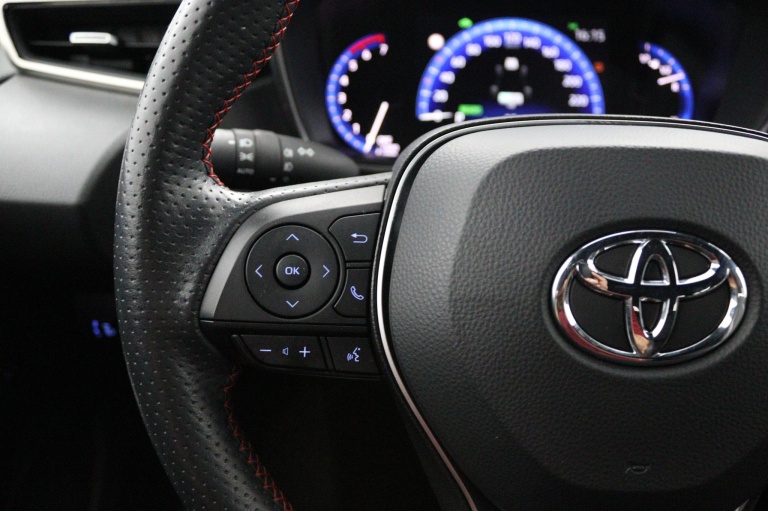 Toyota Corolla Touring Sports - 1.8 Hybrid GR-Sport 19