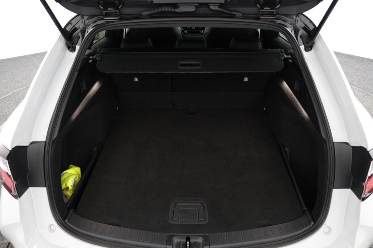 Toyota Corolla Touring Sports - 1.8 Hybrid GR-Sport 23