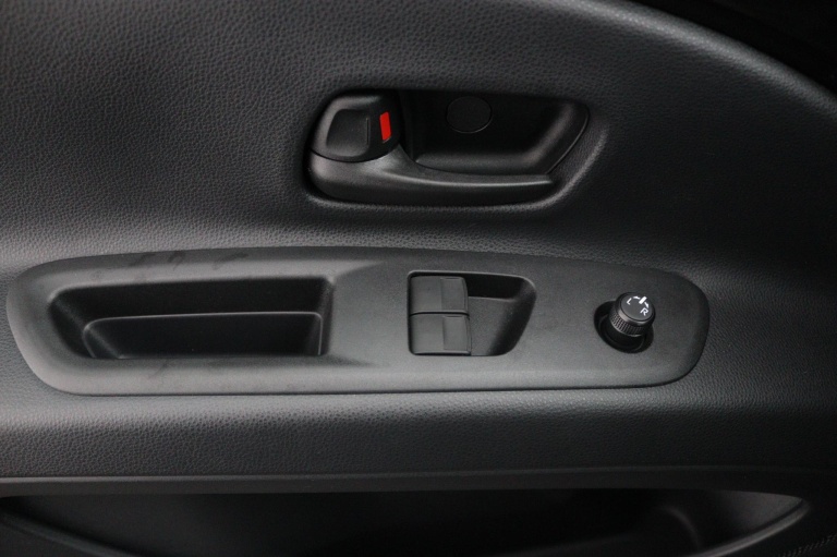 Toyota Aygo X - Hybrid 115 play 27