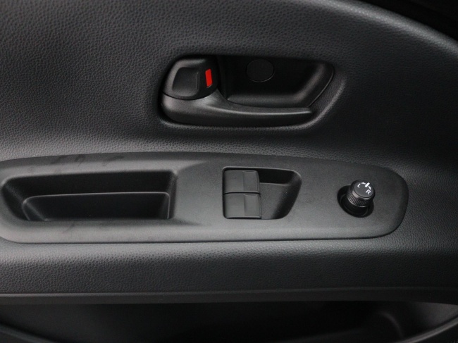 Toyota Aygo X - Hybrid 115 play