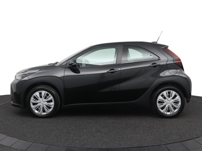 Toyota Aygo X - Hybrid 115 play