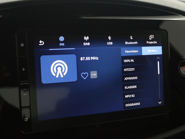 Toyota Aygo X - Hybrid 115 play