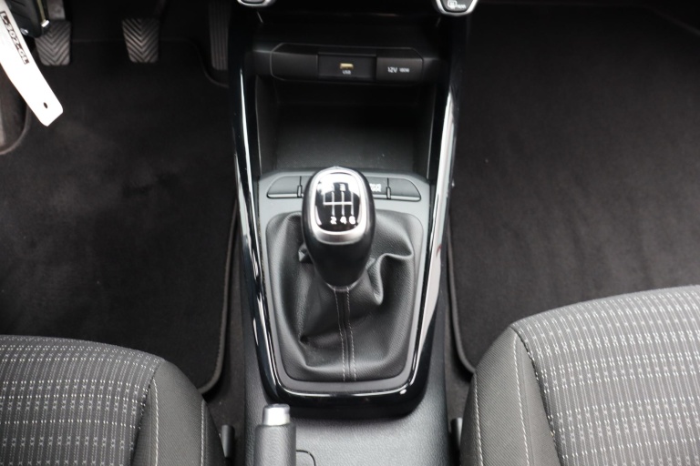 Kia Stonic - 1.0 T-GDi MHEV DynamicLine 11