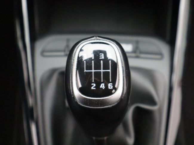 Kia Stonic - 1.0 T-GDi MHEV DynamicLine