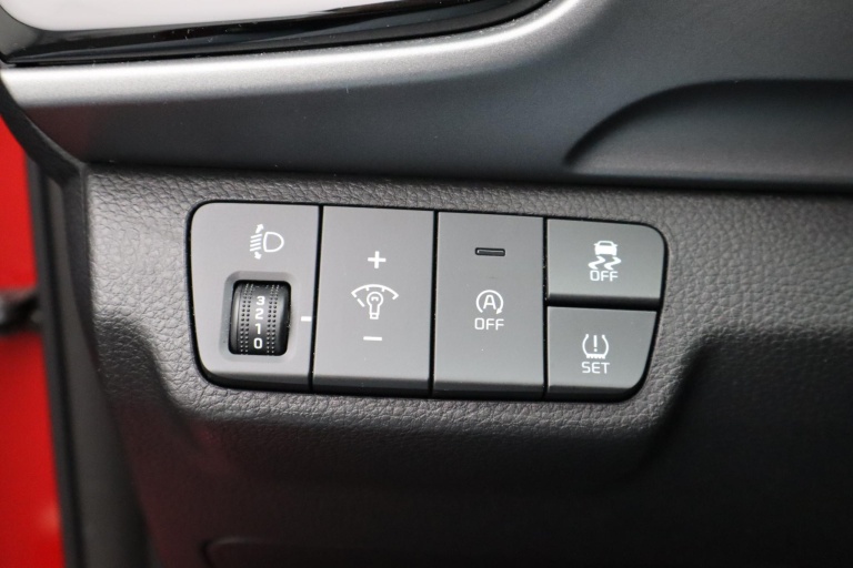 Kia Stonic - 1.0 T-GDi MHEV DynamicLine 23